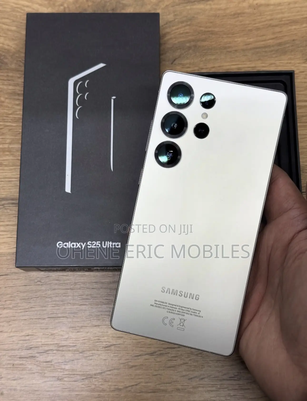 New Samsung Galaxy S25 Ultra 1 TB Gold