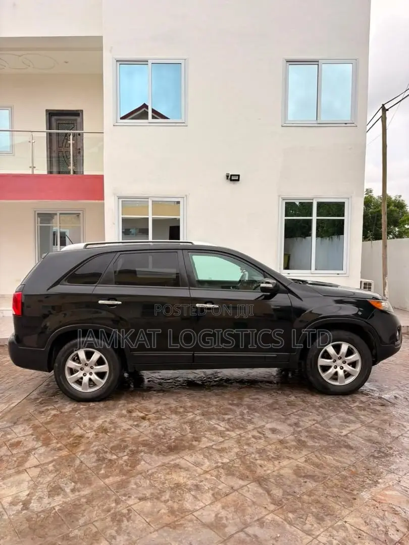 Kia Sorento 2012 Black