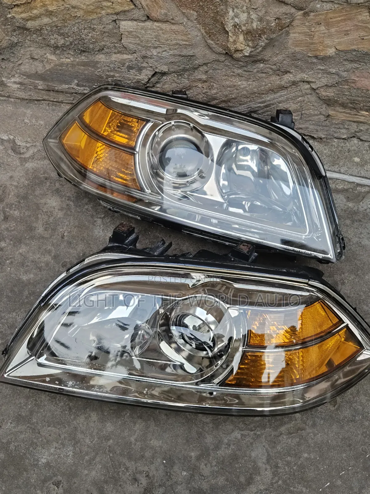 Acura MDX Headlight 05