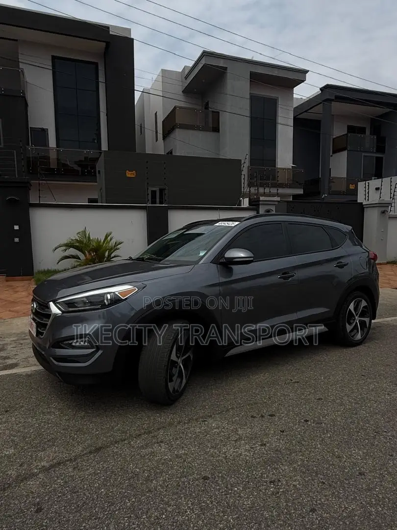 Hyundai Tucson Limited AWD 2018 Gray