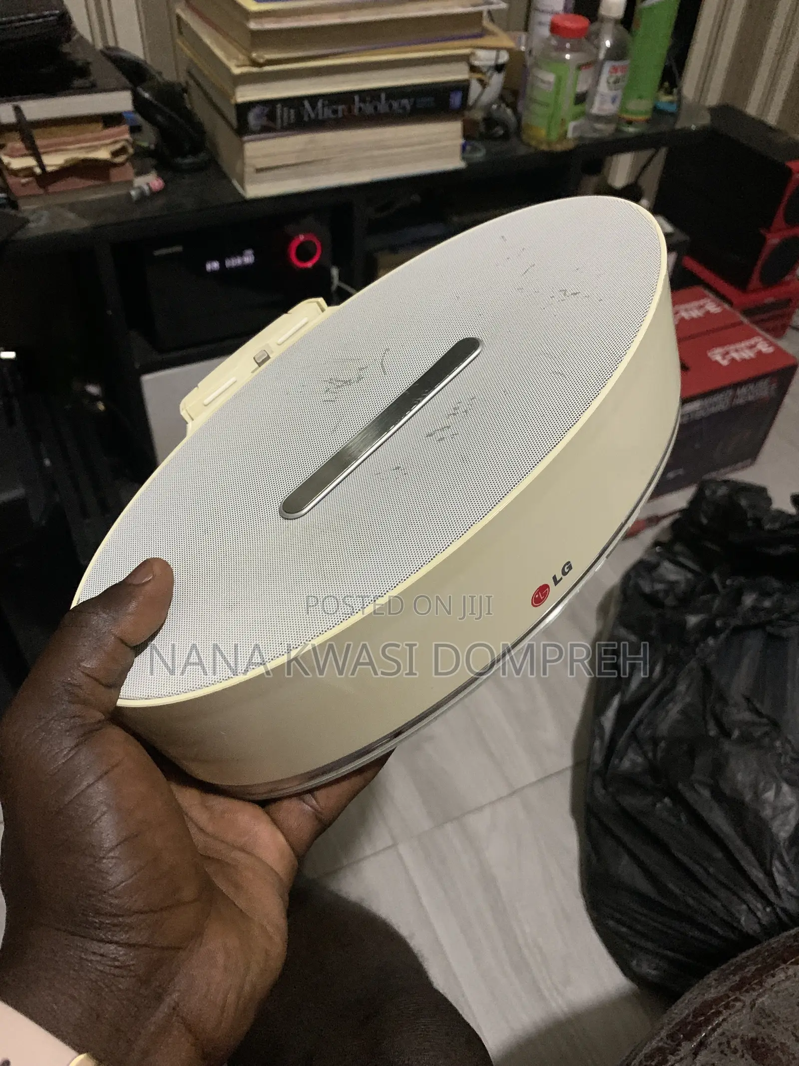 LG ND2530 Bluetooth, Pen Drive and Aux Speaker
