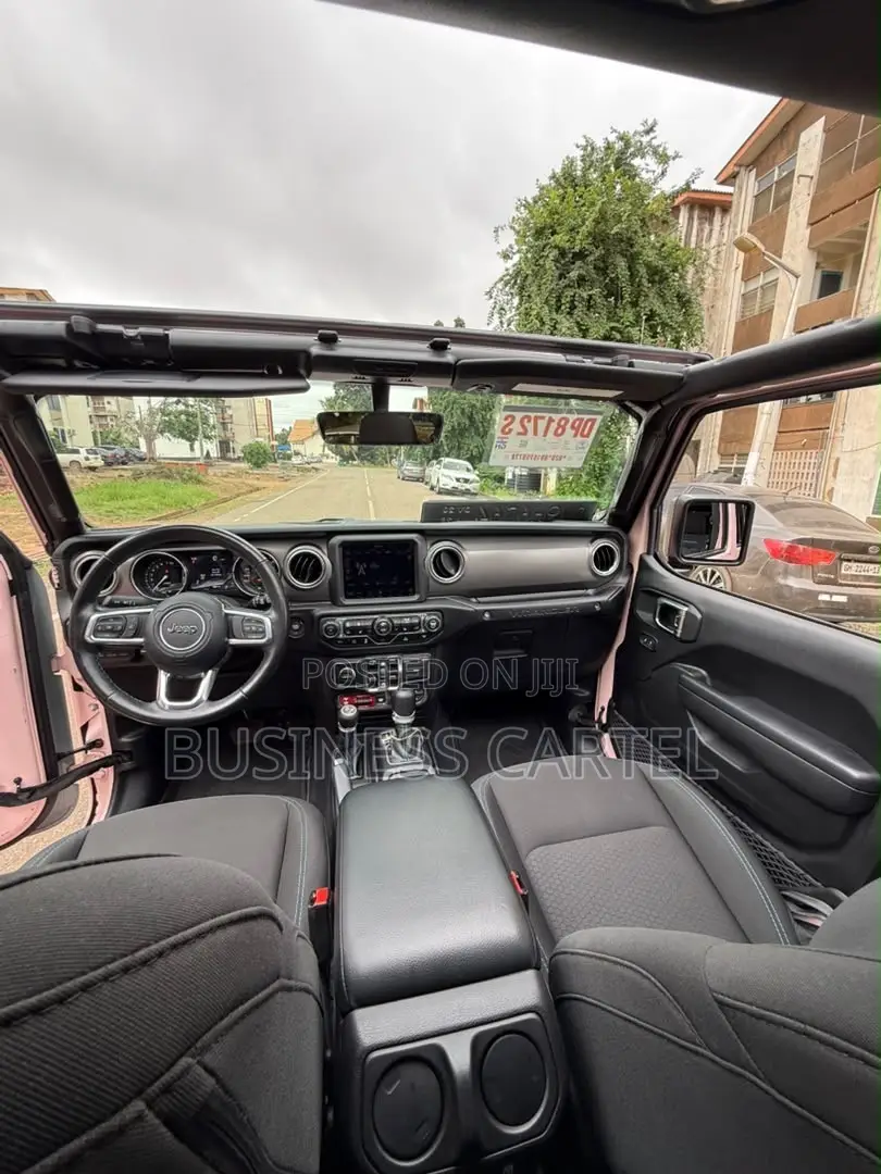Jeep Wrangler Rubicon 4 Door 4x4 2023 Pink