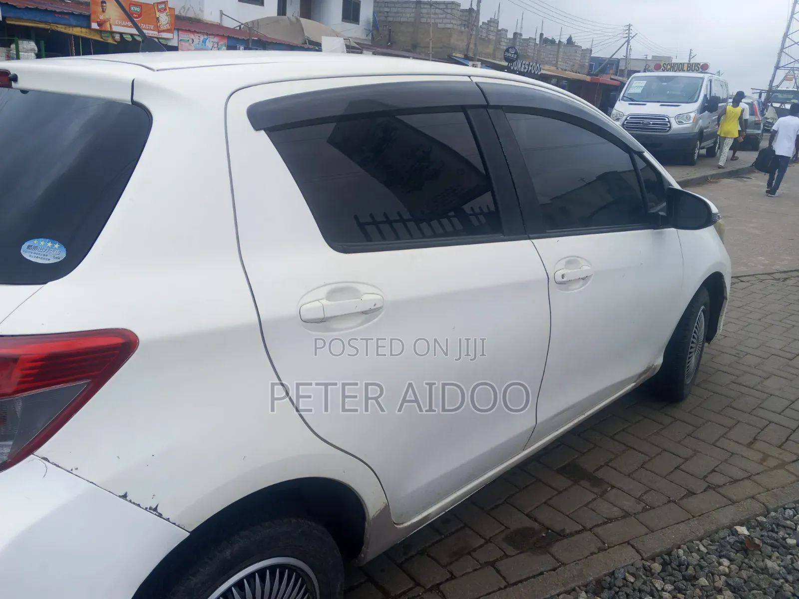 Toyota Vitz 2012 White