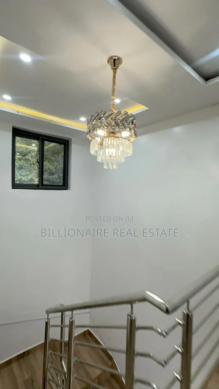4bdrm Duplex in Parkoso, Kumasi Metropolitan for sale