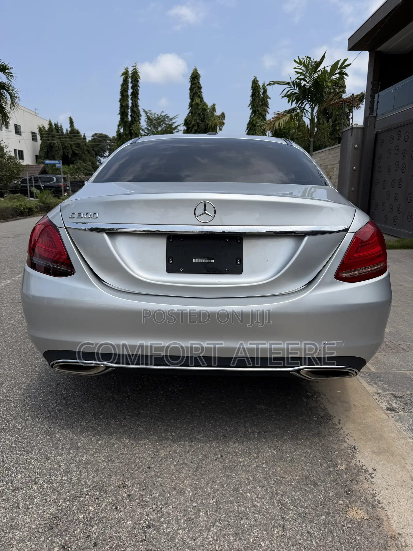 Mercedes-Benz C300 2020 Silver
