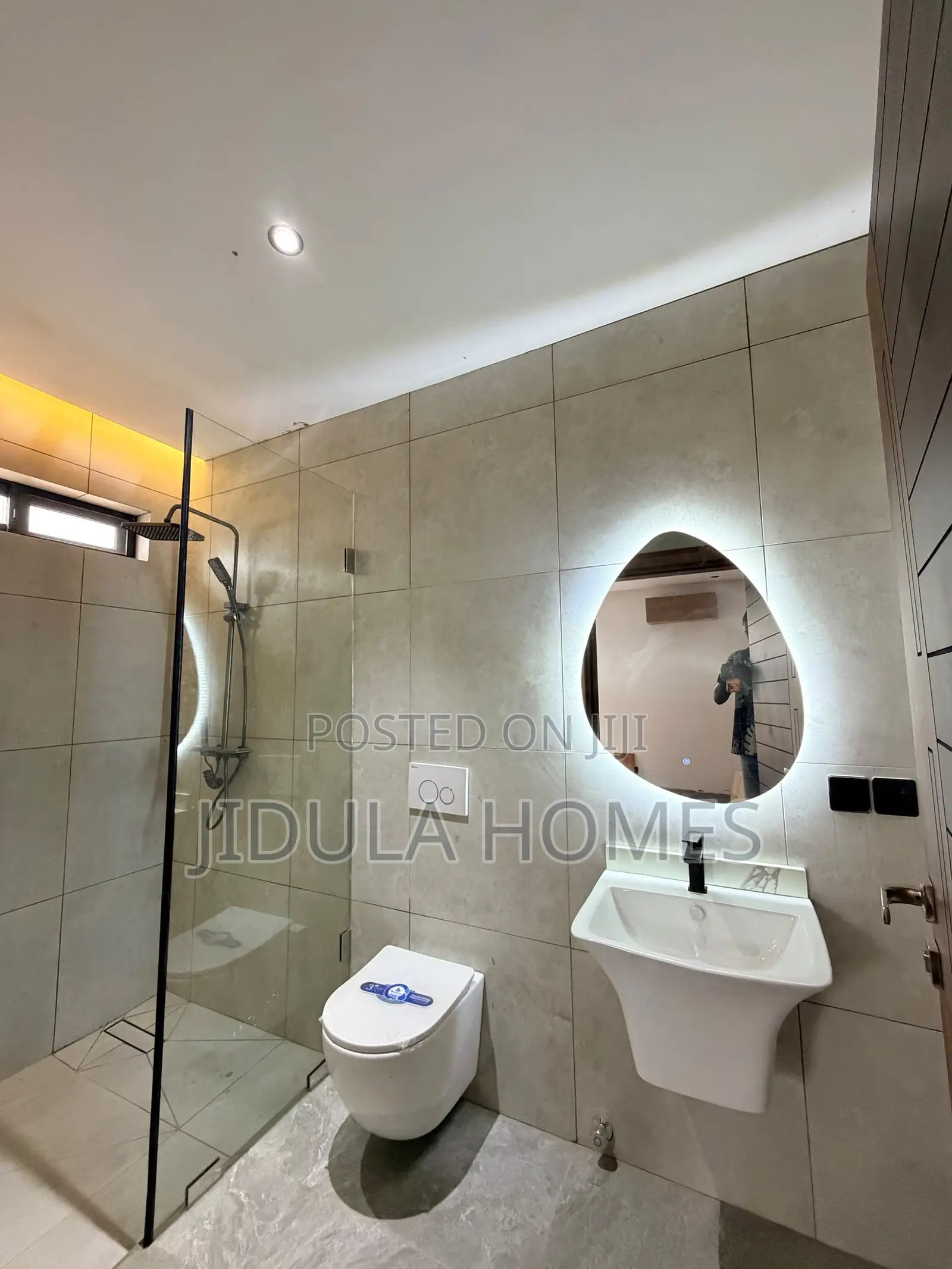 3bdrm House in Lakeside Estate for rent