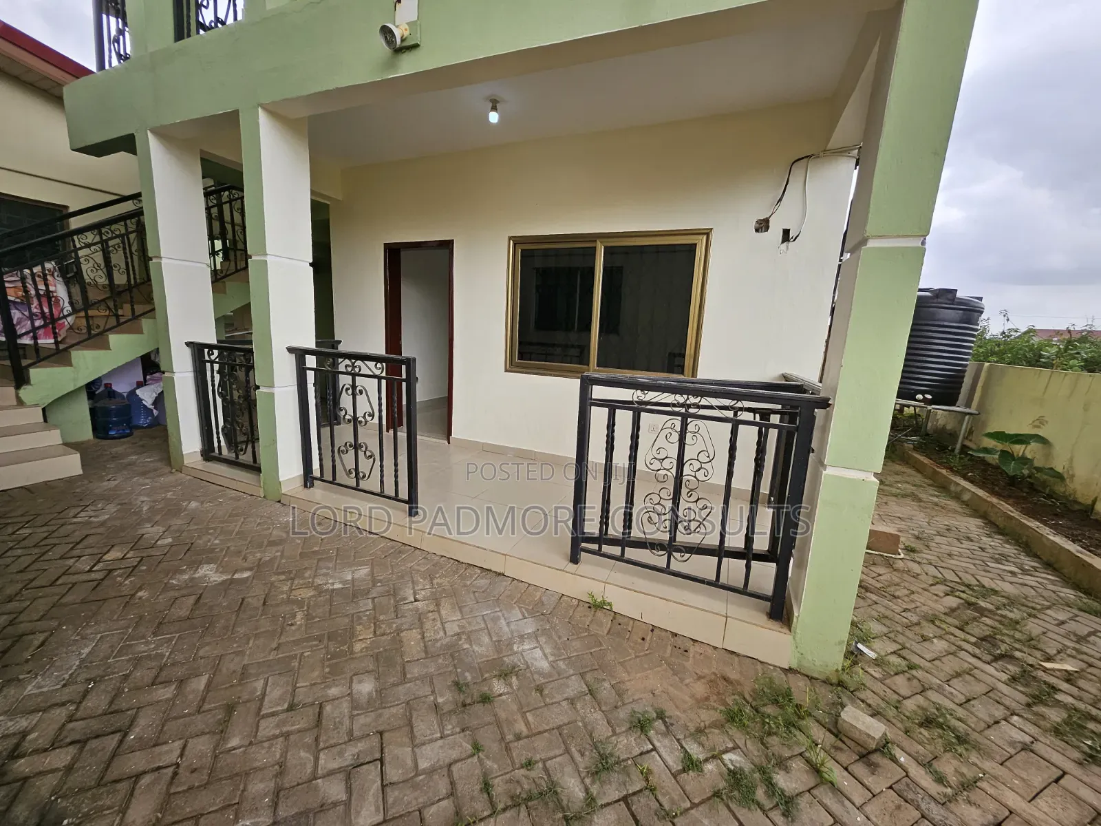 2bdrm Apartment in Lakeside Estates for rent