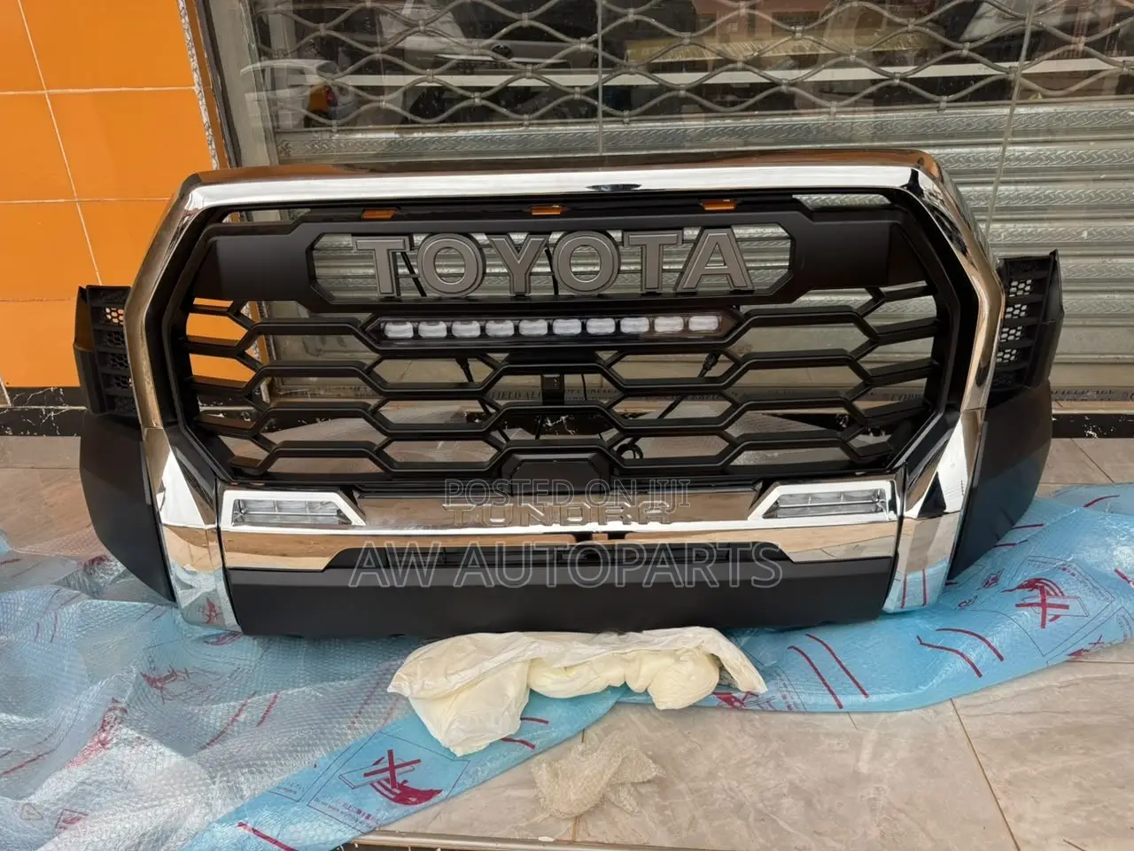 Toyota Tundra 2022 Front Bumper With Emblem