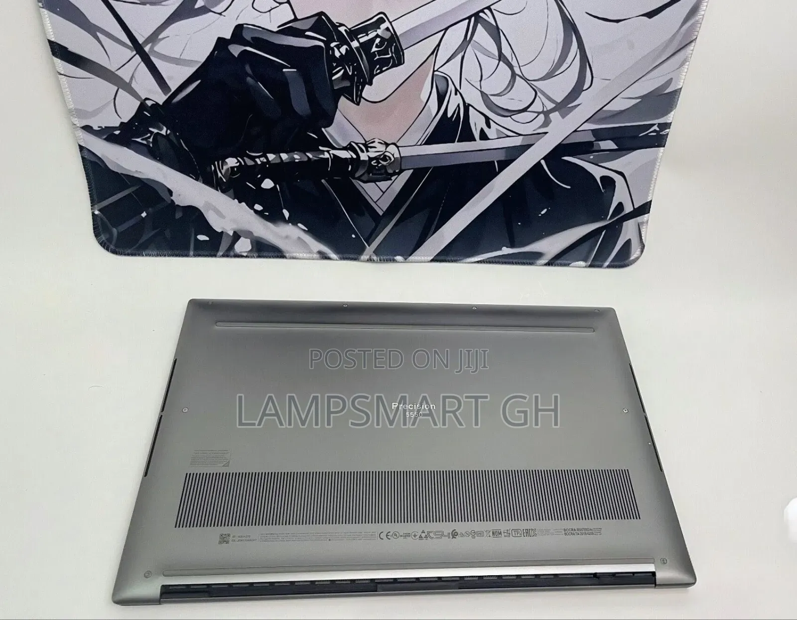 Laptop Dell Precision 5550 8GB Intel Core Ultra 7 SSD 256GB