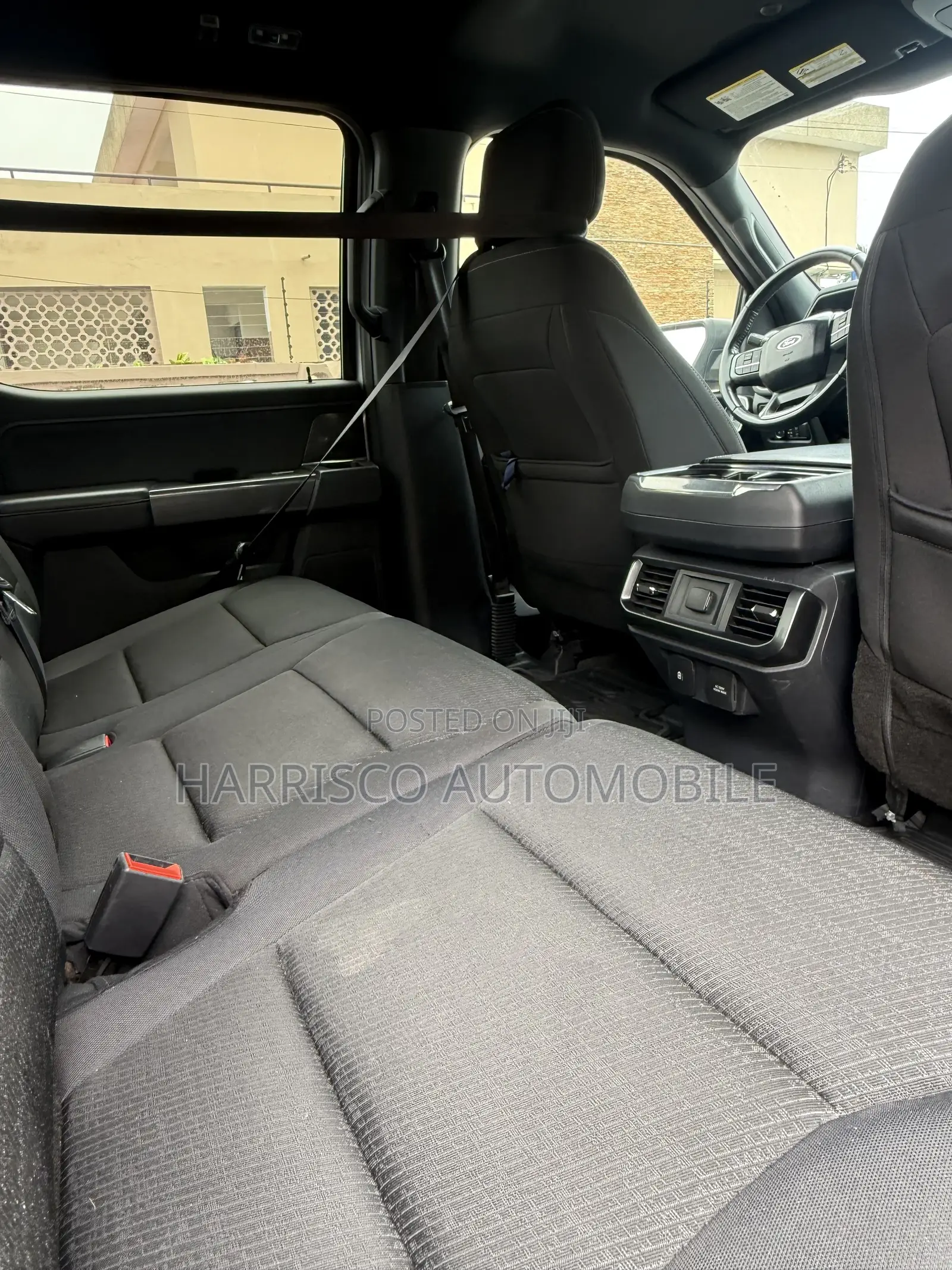 Ford F-150 XLT 2022 Silver
