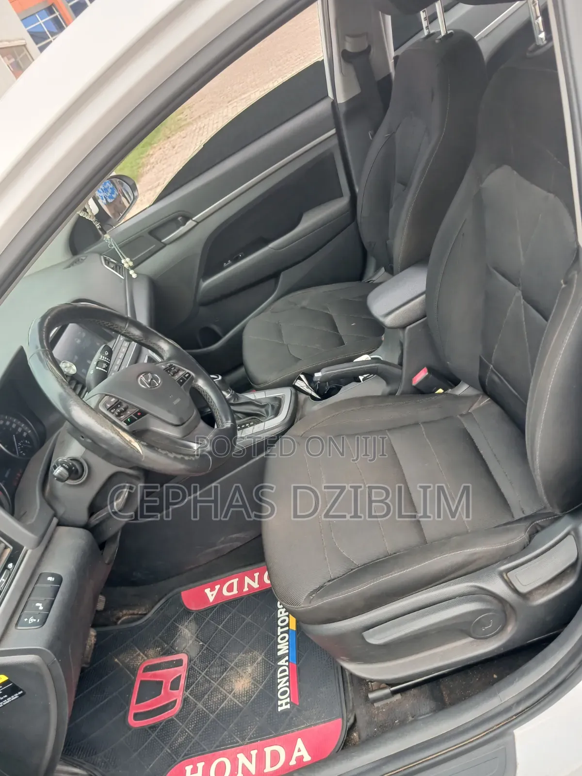 Hyundai Elantra 2018 White