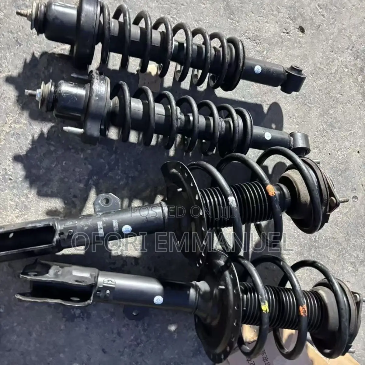 Mitsubishi Outlander, Front and Back Shocks 2017