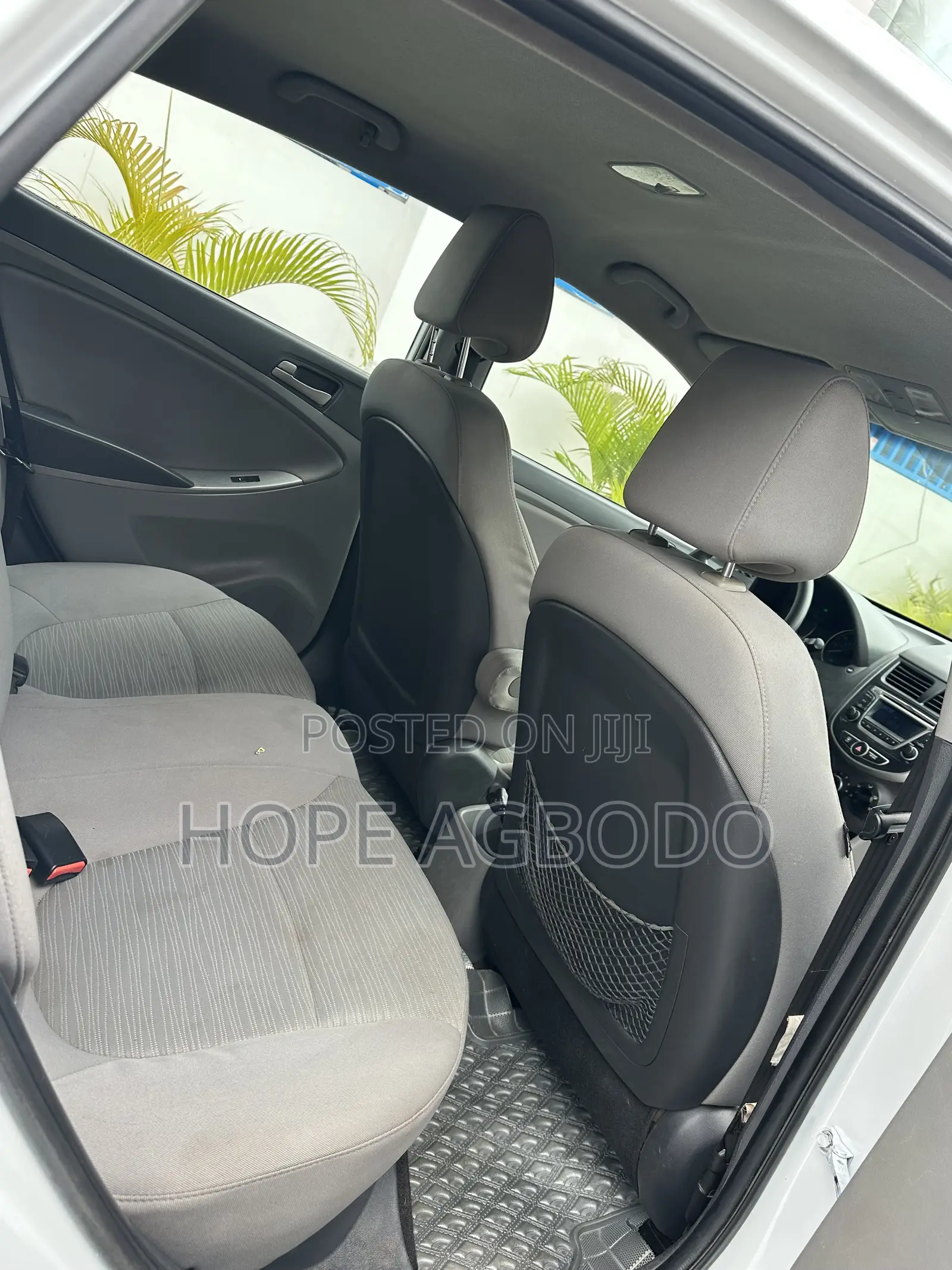 Hyundai Accent GS 4dr Hatchback (1.6L 4cyl 6A) 2015 White