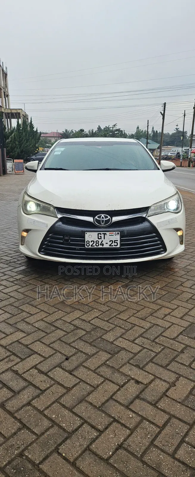 Toyota Camry 2016 White