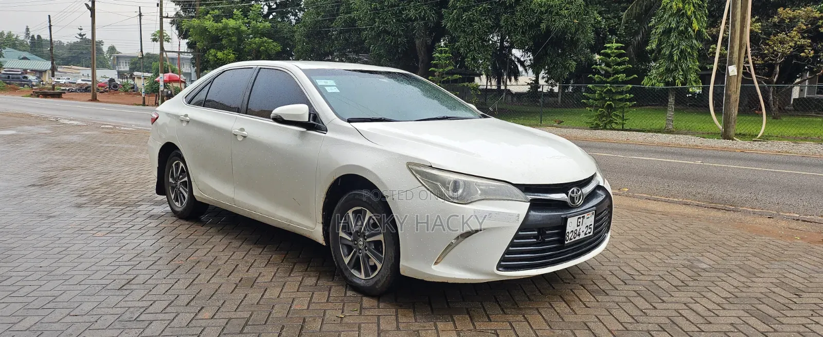 Toyota Camry 2016 White