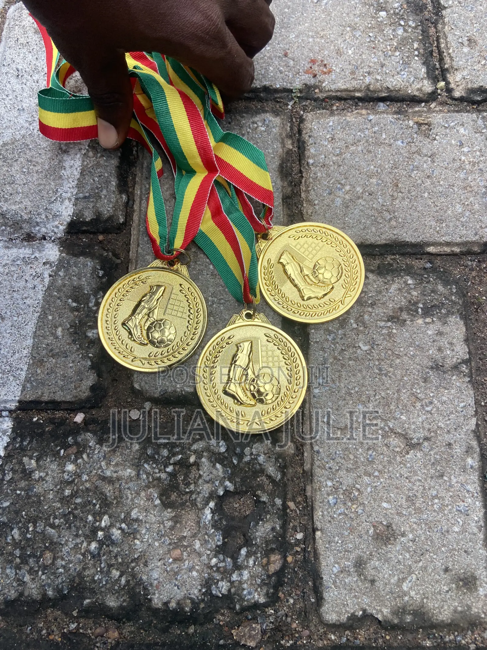 Original Football Medals Available at Cool Price