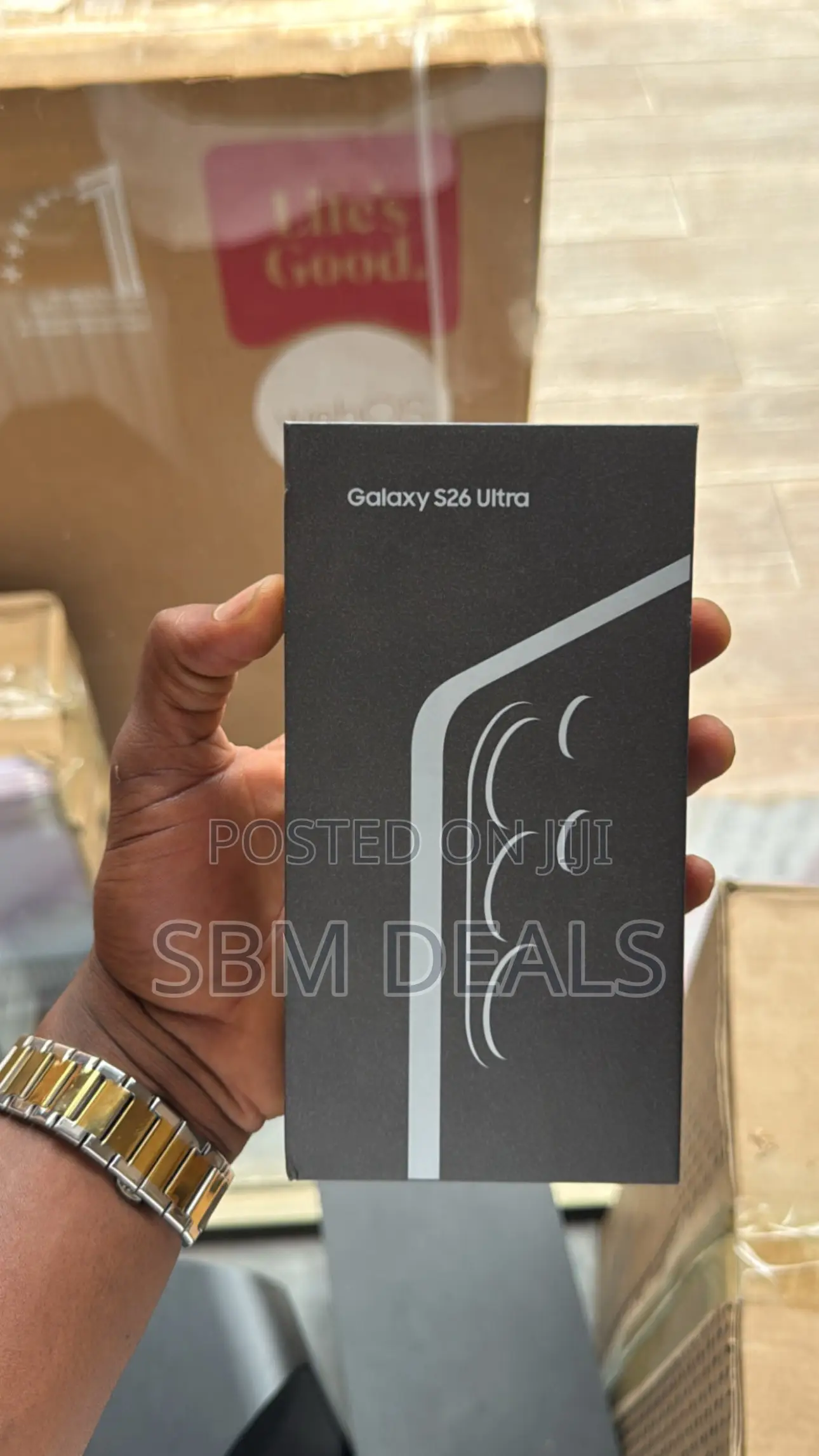 New Samsung Galaxy S26 Ultra 5G 256 GB Gold