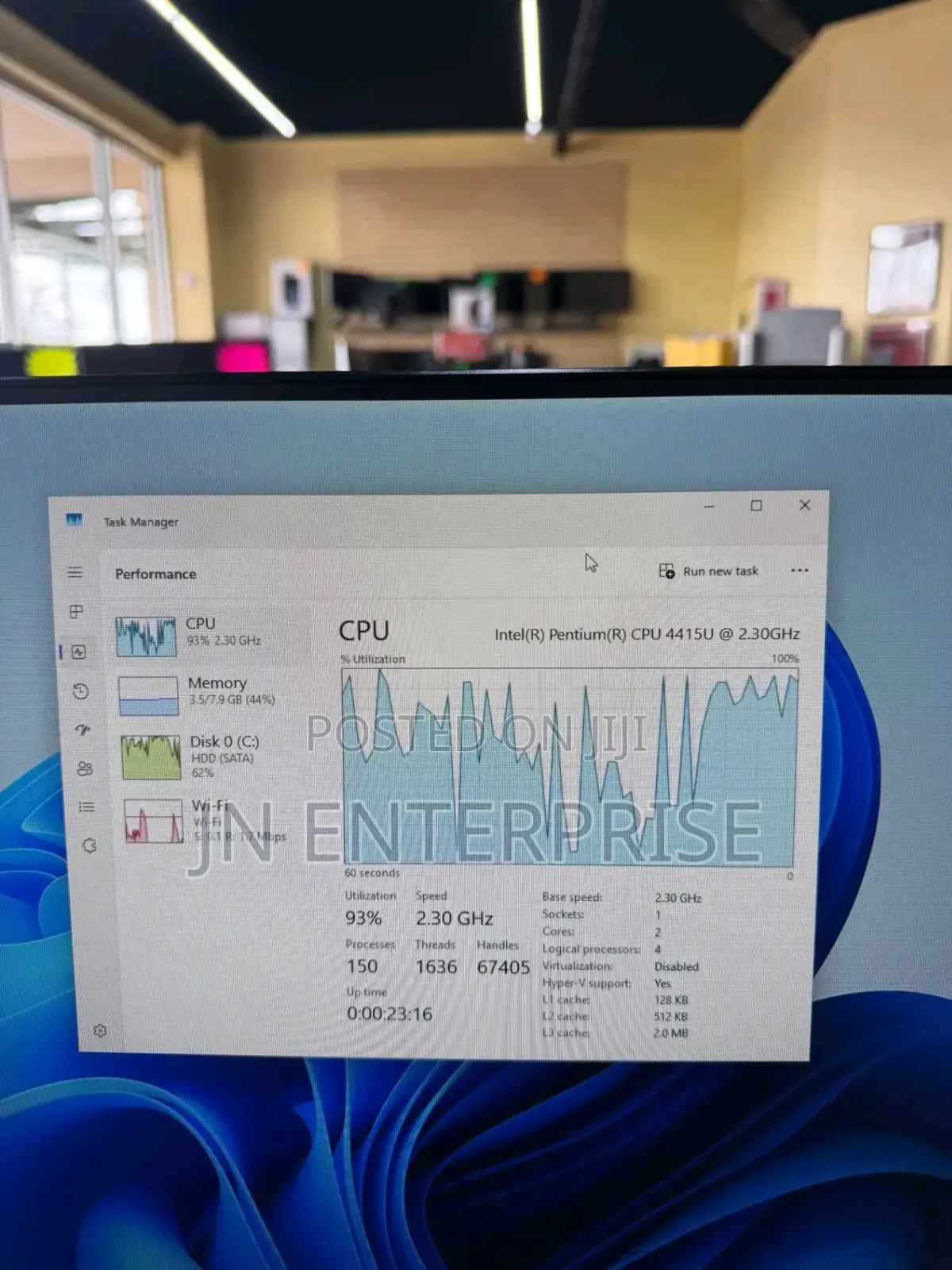 Desktop Computer HP 200 G4 22 All-in-One 8GB Intel Pentium SSD 1T