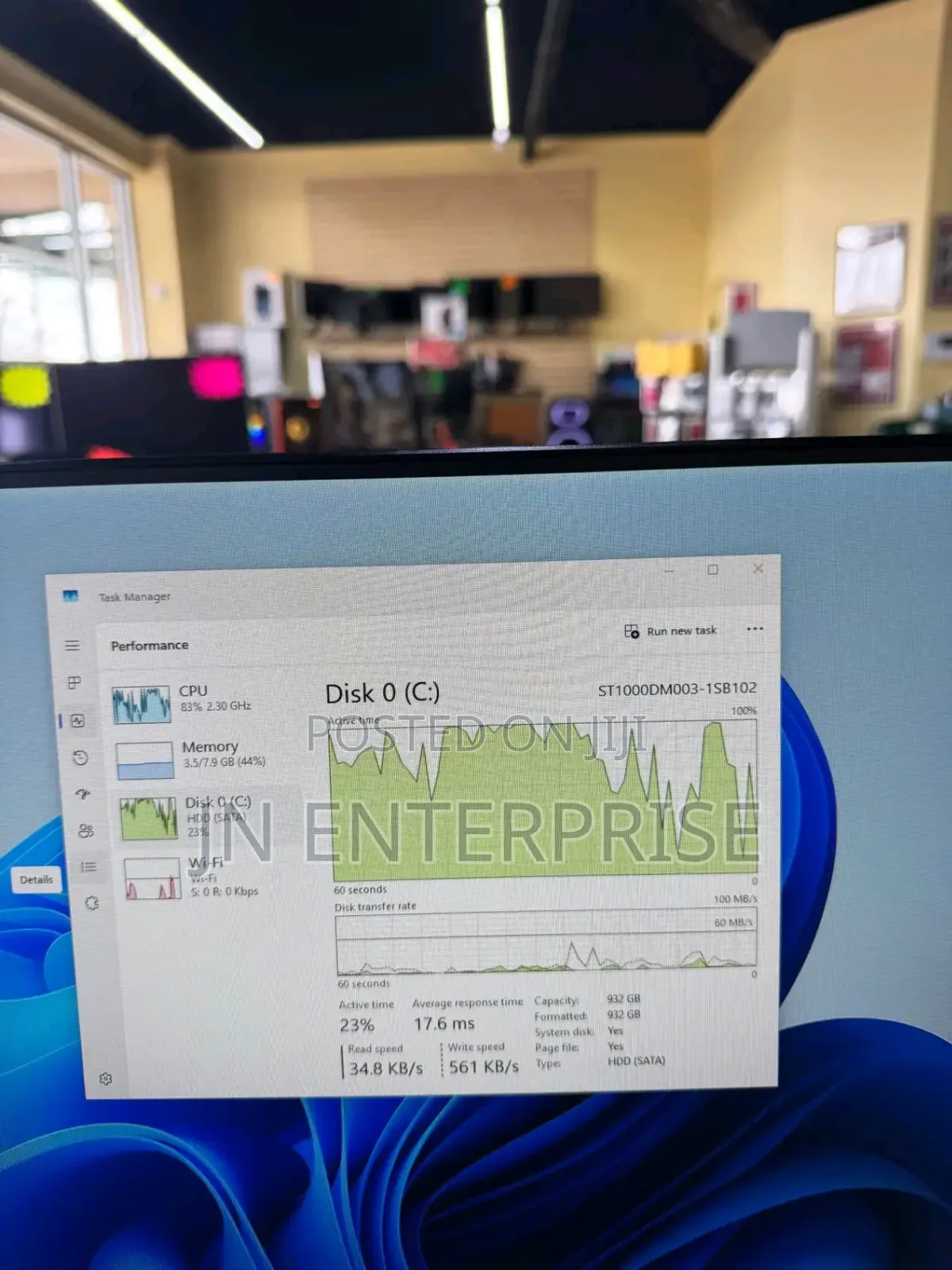 Desktop Computer HP 200 G4 22 All-in-One 8GB Intel Pentium SSD 1T