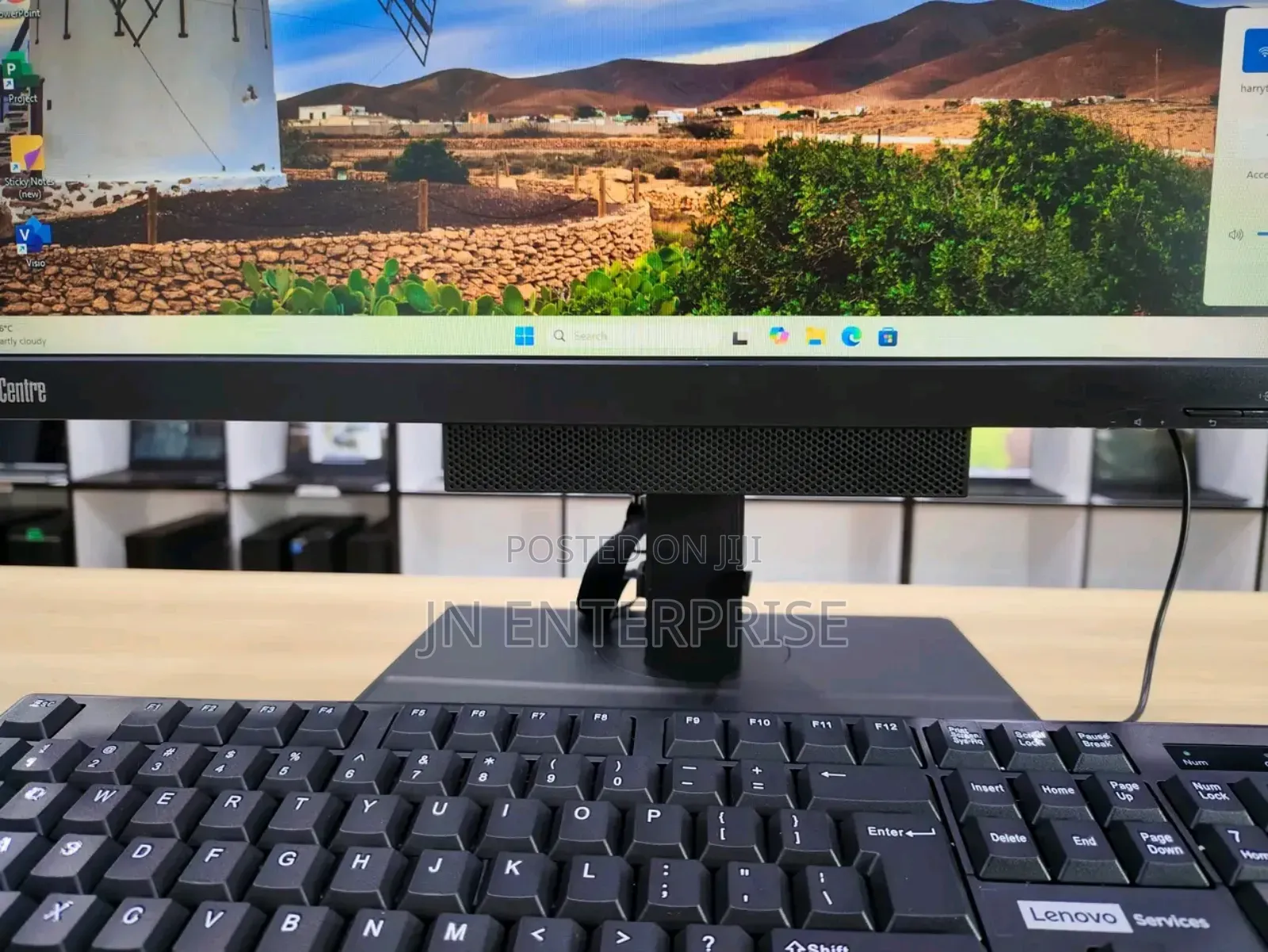 New Lenovo ideacentre AIO 520S 16GB Intel Core i5 SSD 512GB