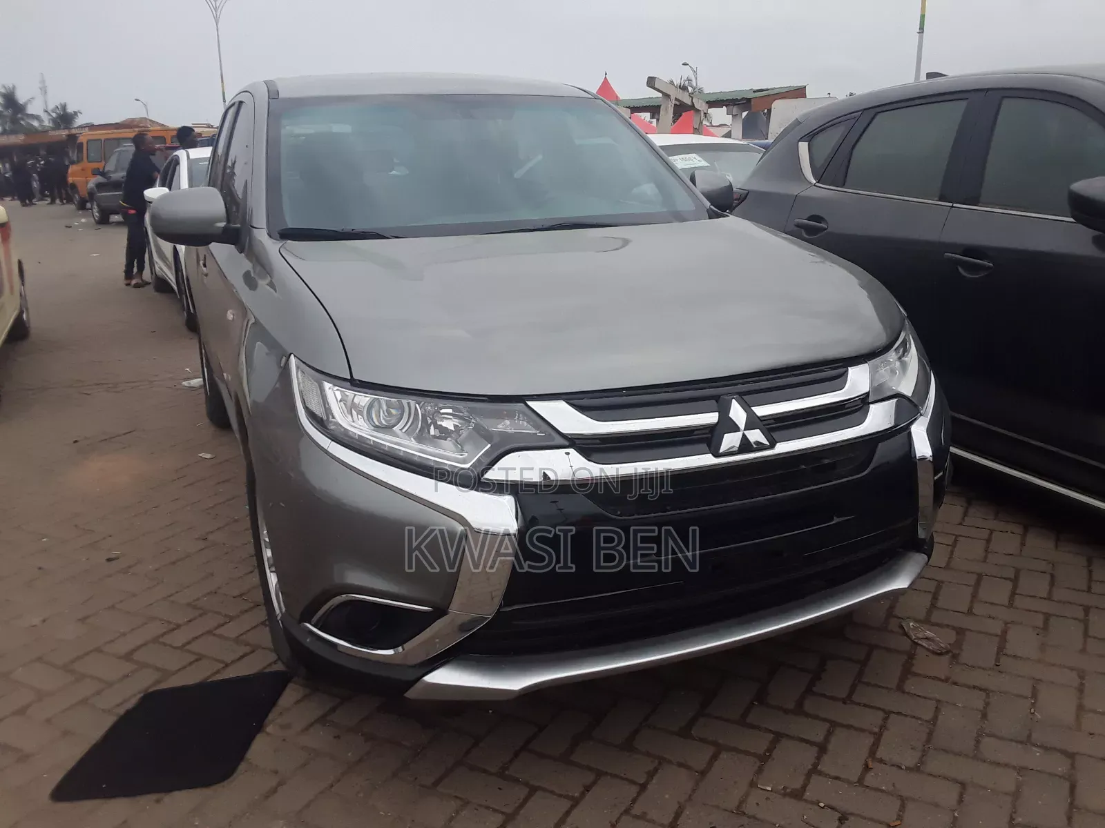 Mitsubishi Outlander 2020 Gray