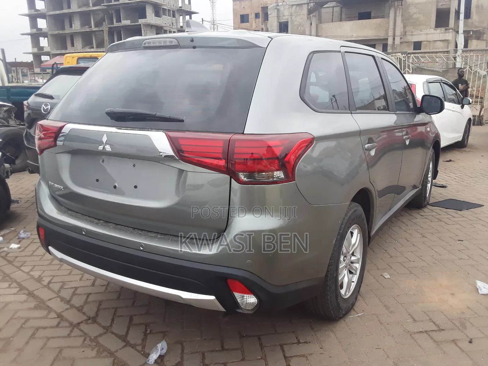 Mitsubishi Outlander 2020 Gray