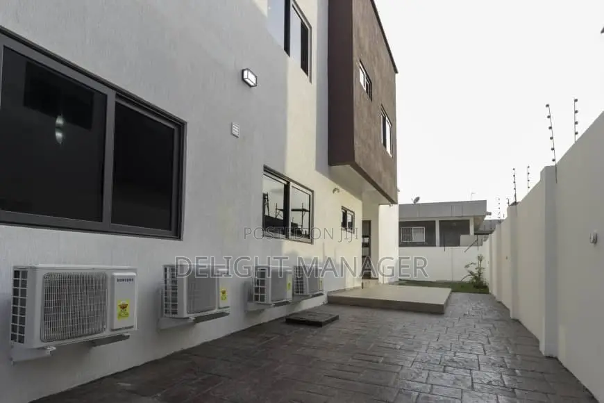 4bdrm Mansion in Delightestate.N1, Methodist Church Area for rent