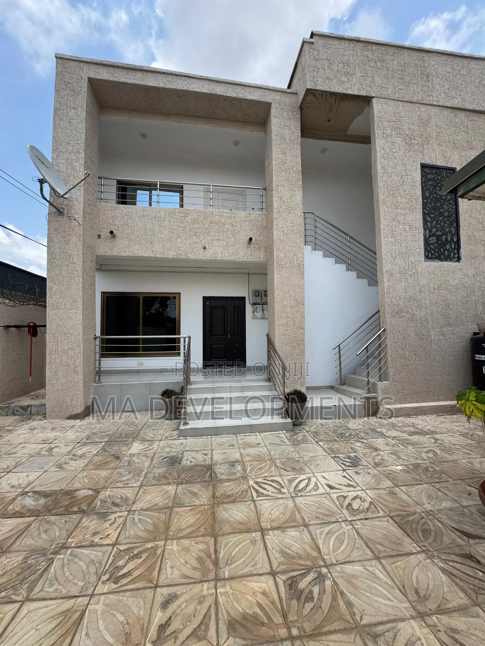3bdrm Apartment in Madev Realty, Achimota for rent