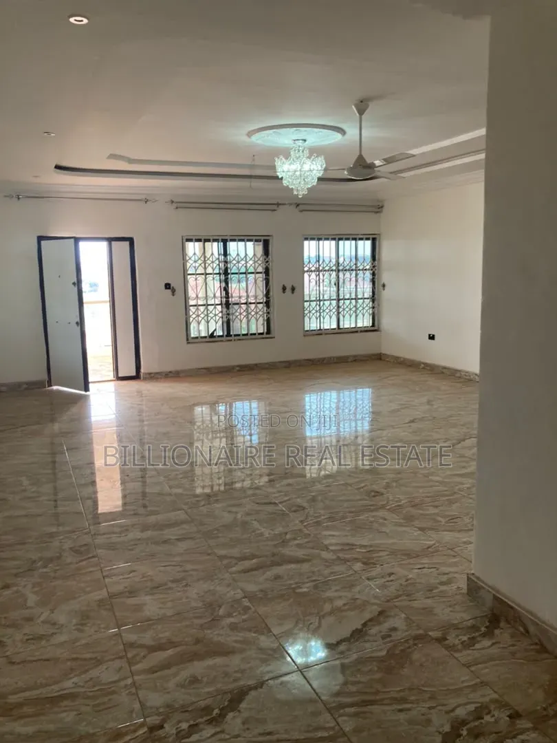 5bdrm Apartment in Santasi Kokoben, Kumasi Metropolitan for rent