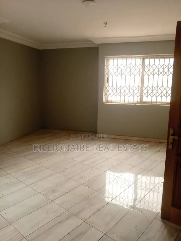 3bdrm Apartment in Kumasi Sawaba for rent