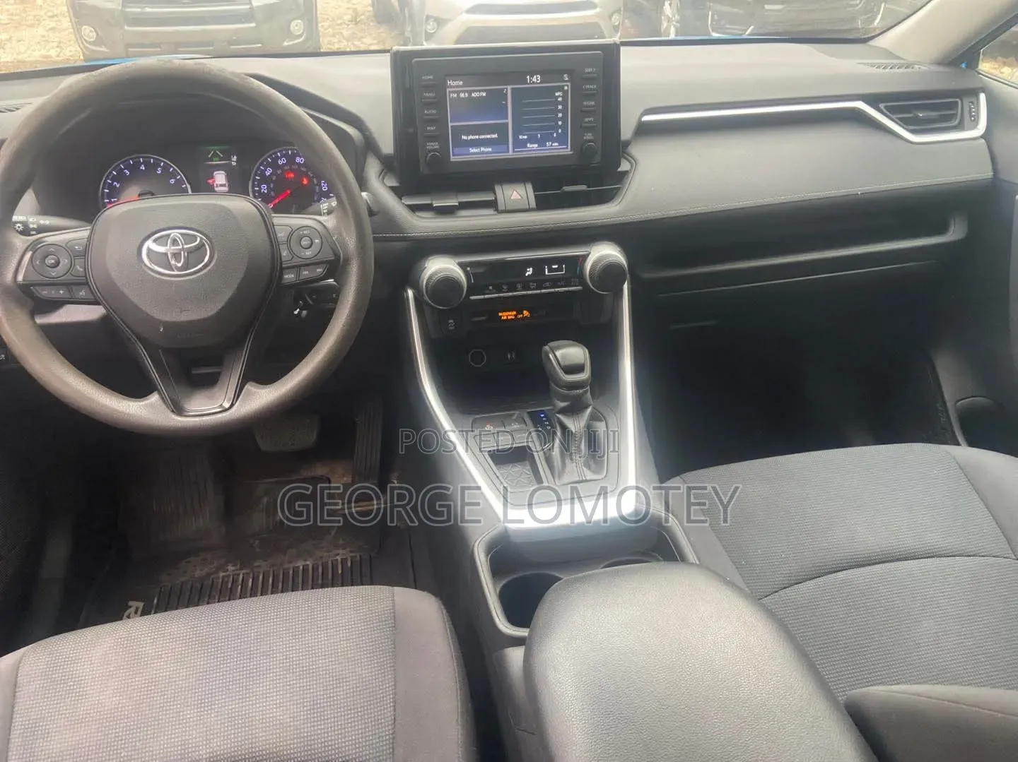 Toyota RAV4 2021 Blue