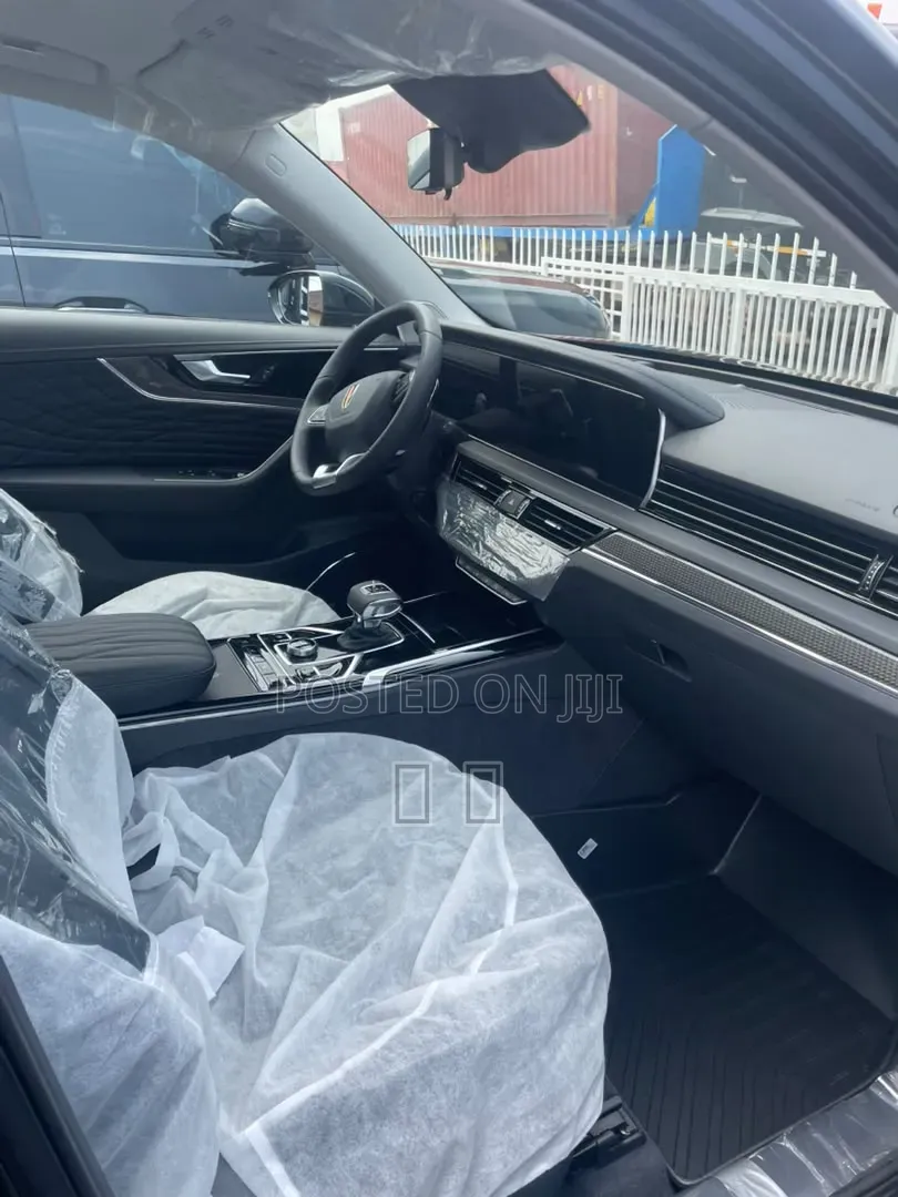 New Hongqi E-HS3 2023 Black