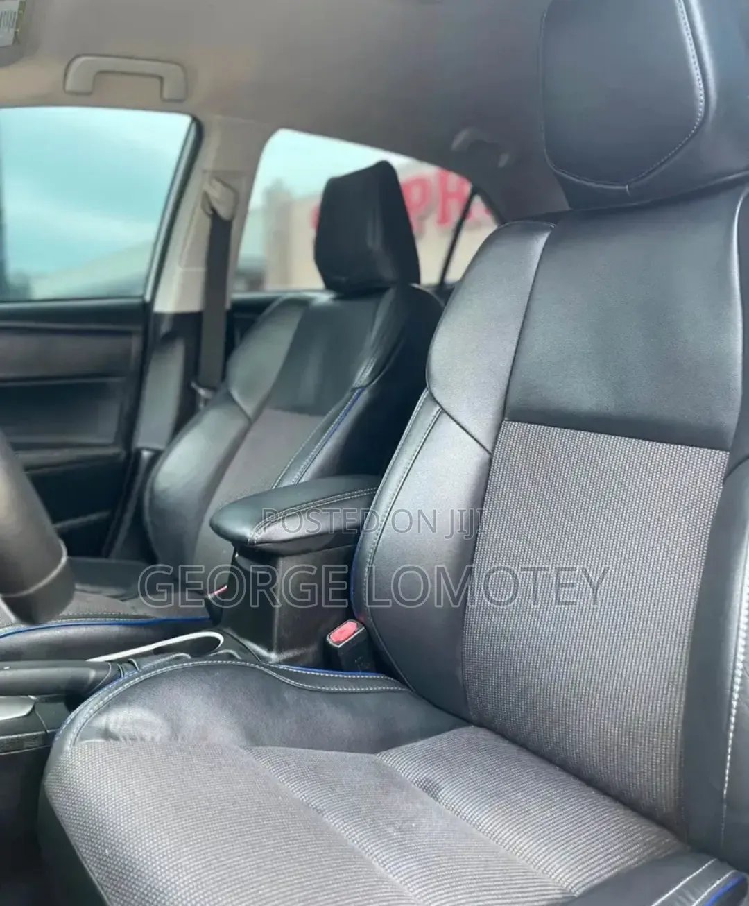 Toyota Corolla 2018 Silver