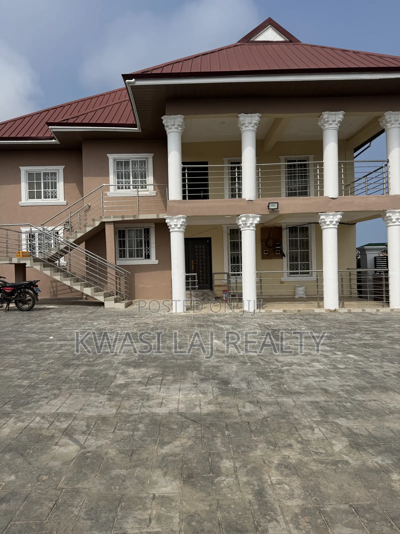 1bdrm Apartment in Redtop, Weija for rent