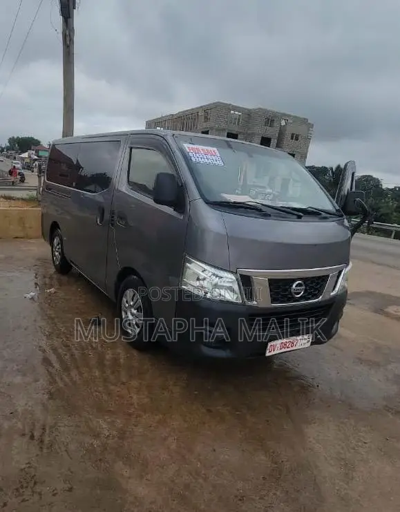 Nissan Caravan (Urvan) 2016 Grey