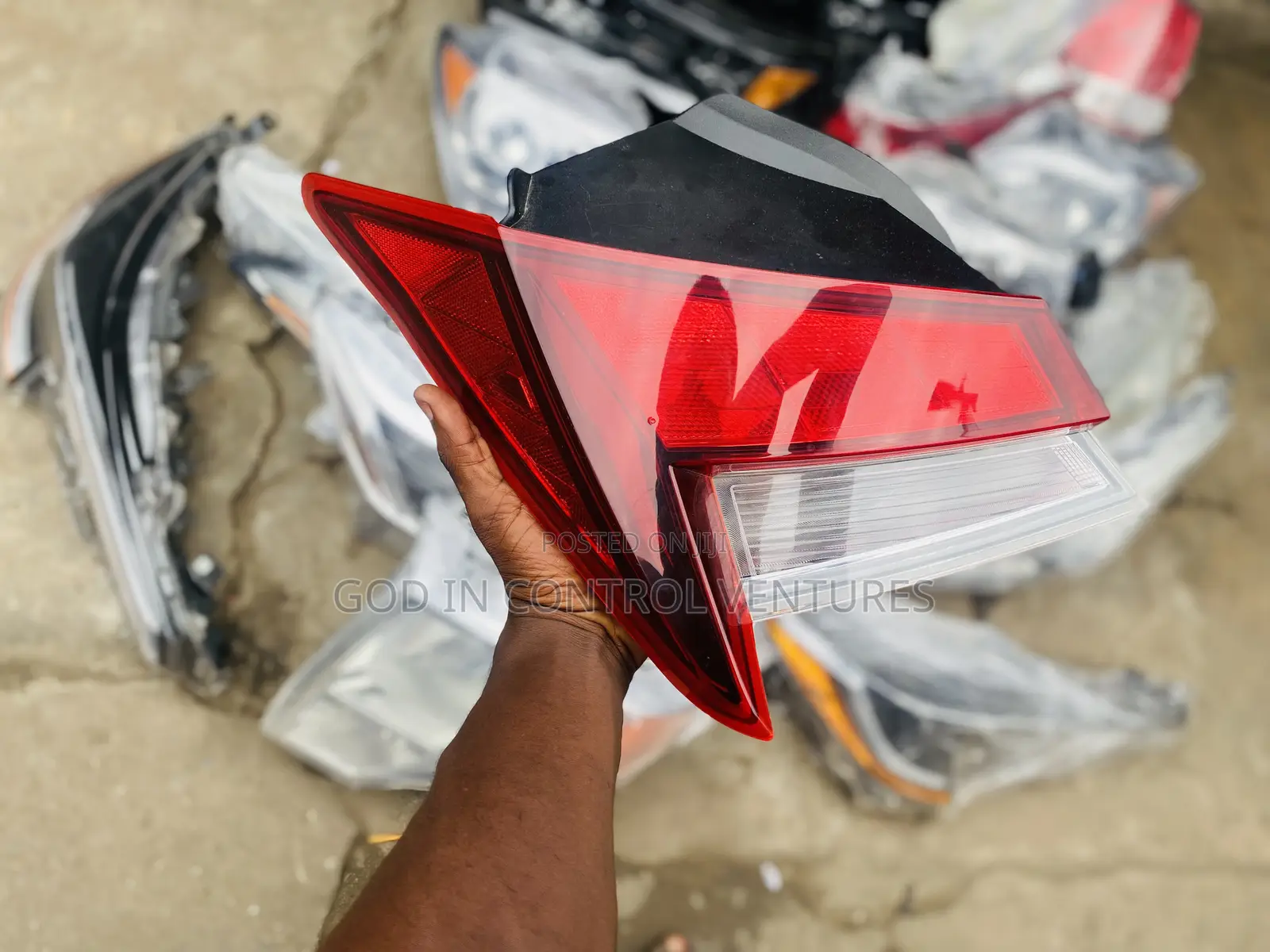 Hyundai Elantra 2022 Headlight