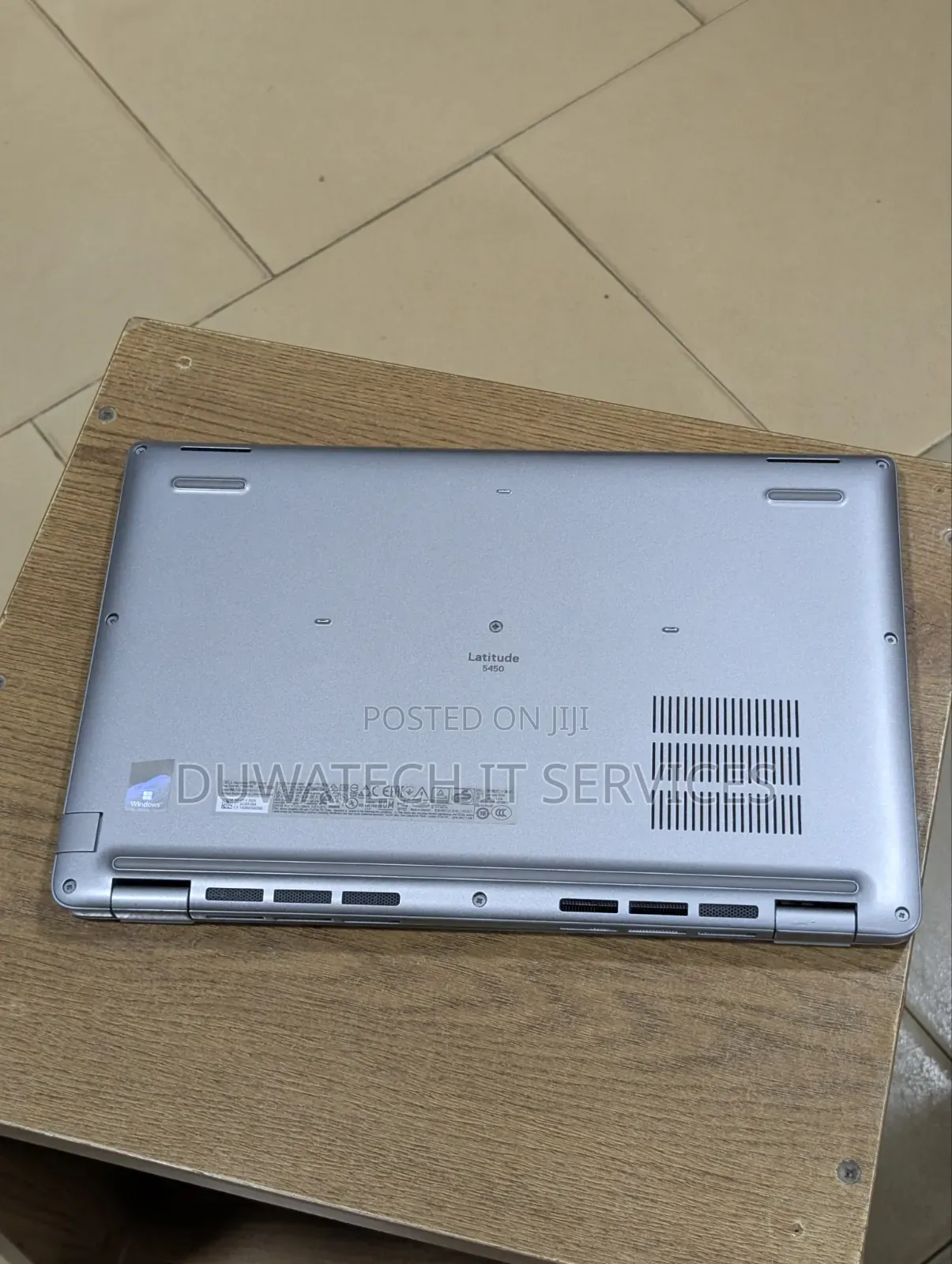 Laptop Dell Latitude 5450 16GB Intel Core Ultra 5 SSD 256GB
