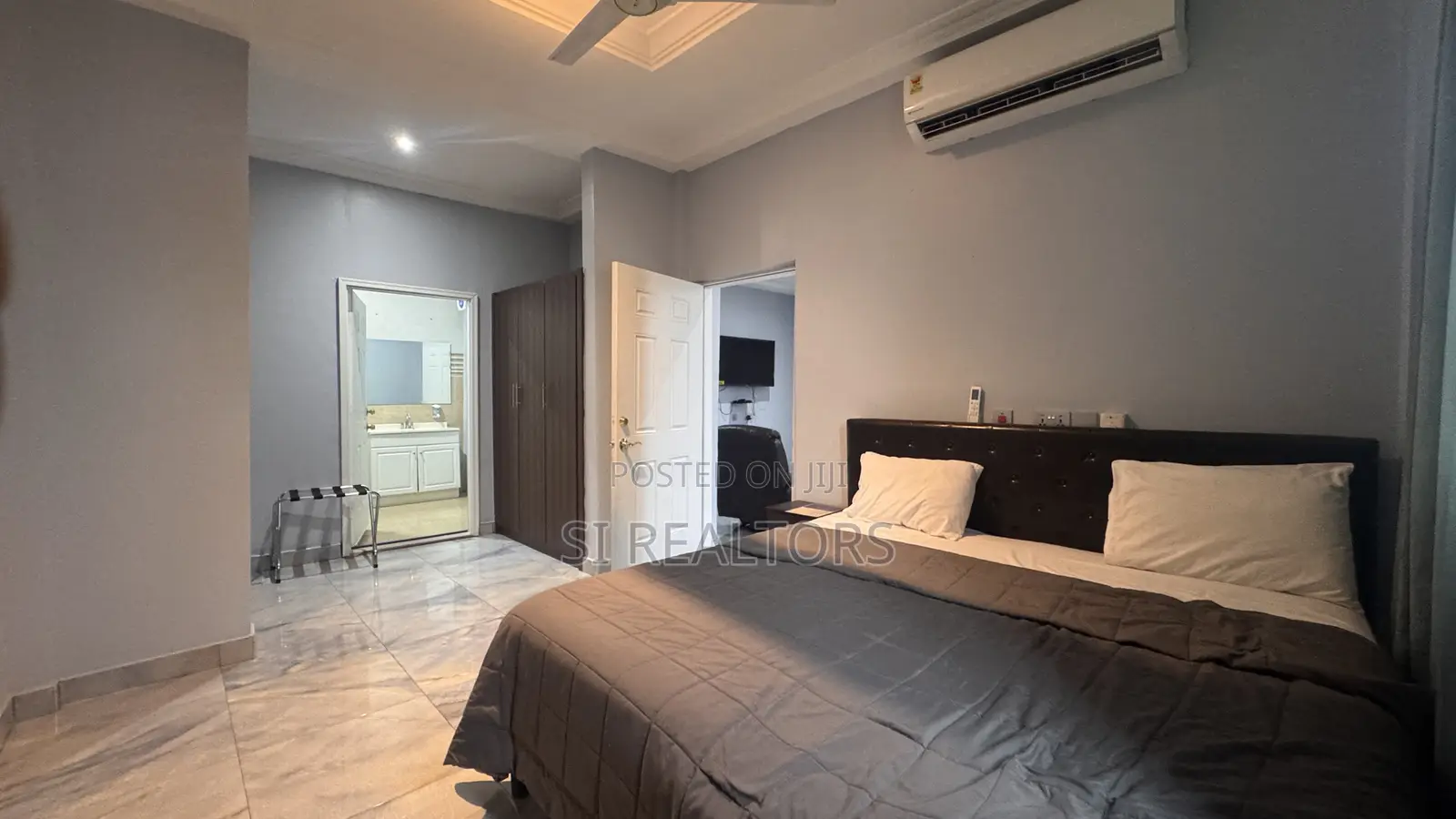 Furnished 3bdrm Apartment in 18 City View, Baatsona Total for rent