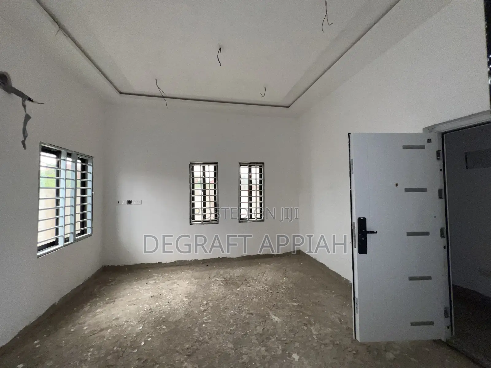 4bdrm House in Atonsu Esreso Divine, Kumasi Metropolitan for sale