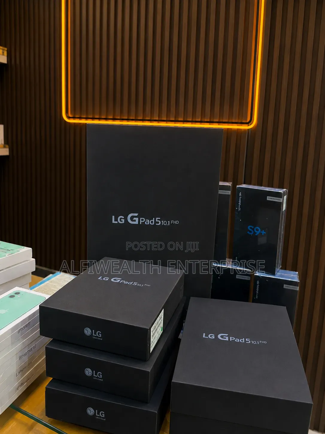 New LG G Pad 5 10.1 32 GB Silver