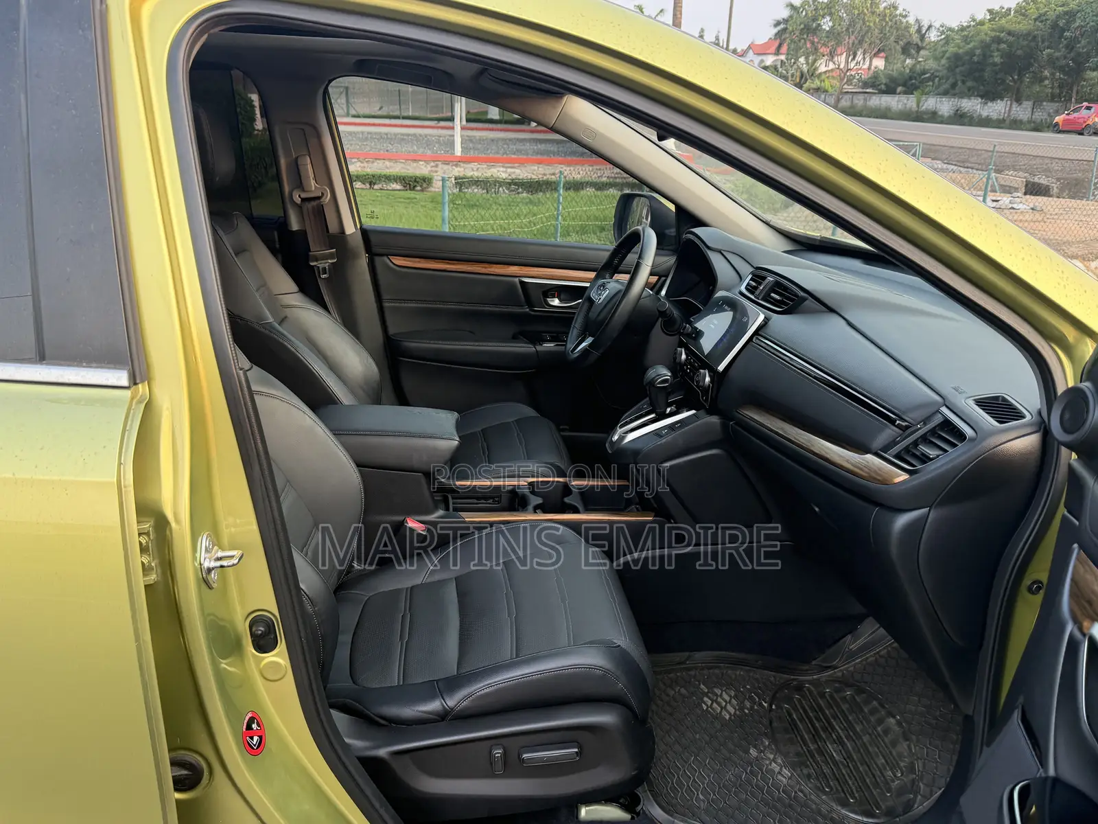 Honda CR-V Touring 4dr SUV AWD (1.5L 4cyl CVT) 2017 Green