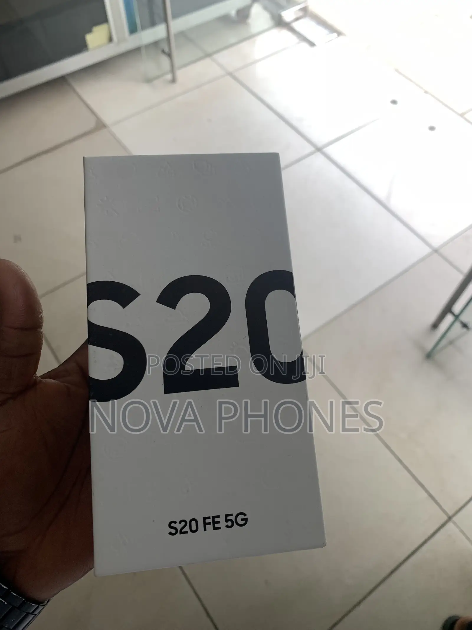 New Samsung Galaxy S20 FE 5G 256 GB