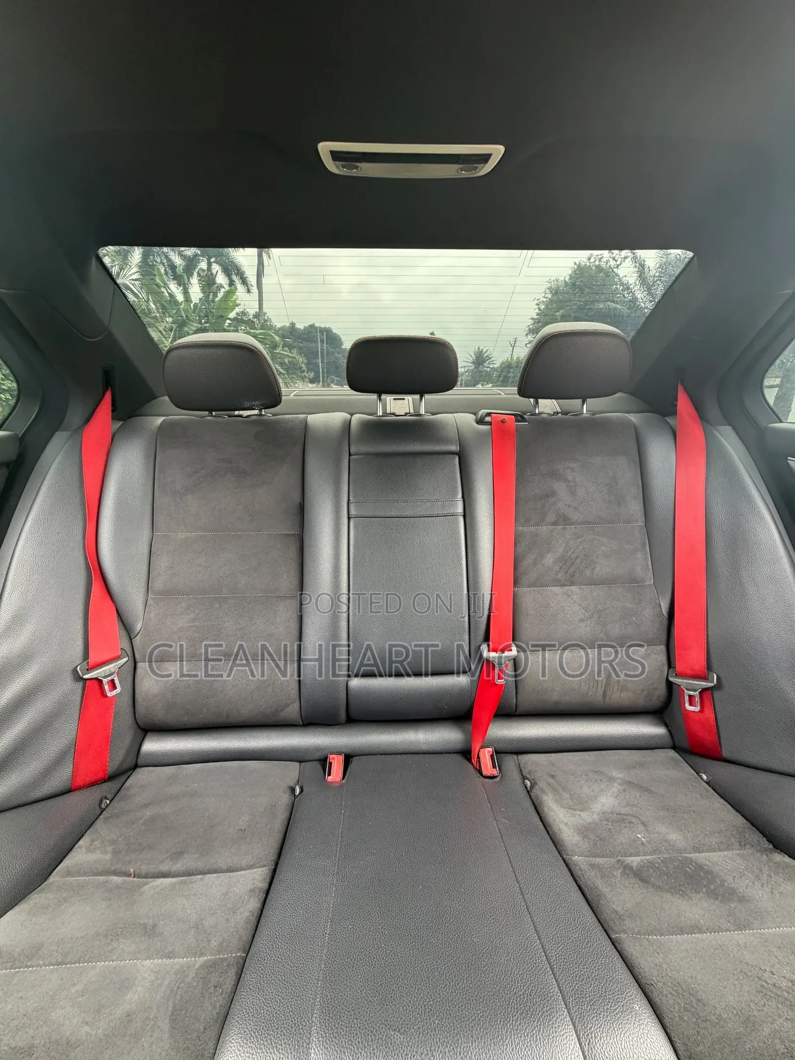 Mercedes-Benz C300 Sport 4Matic Sedan AWD (3.5L 6cyl 7A) 2014 Black