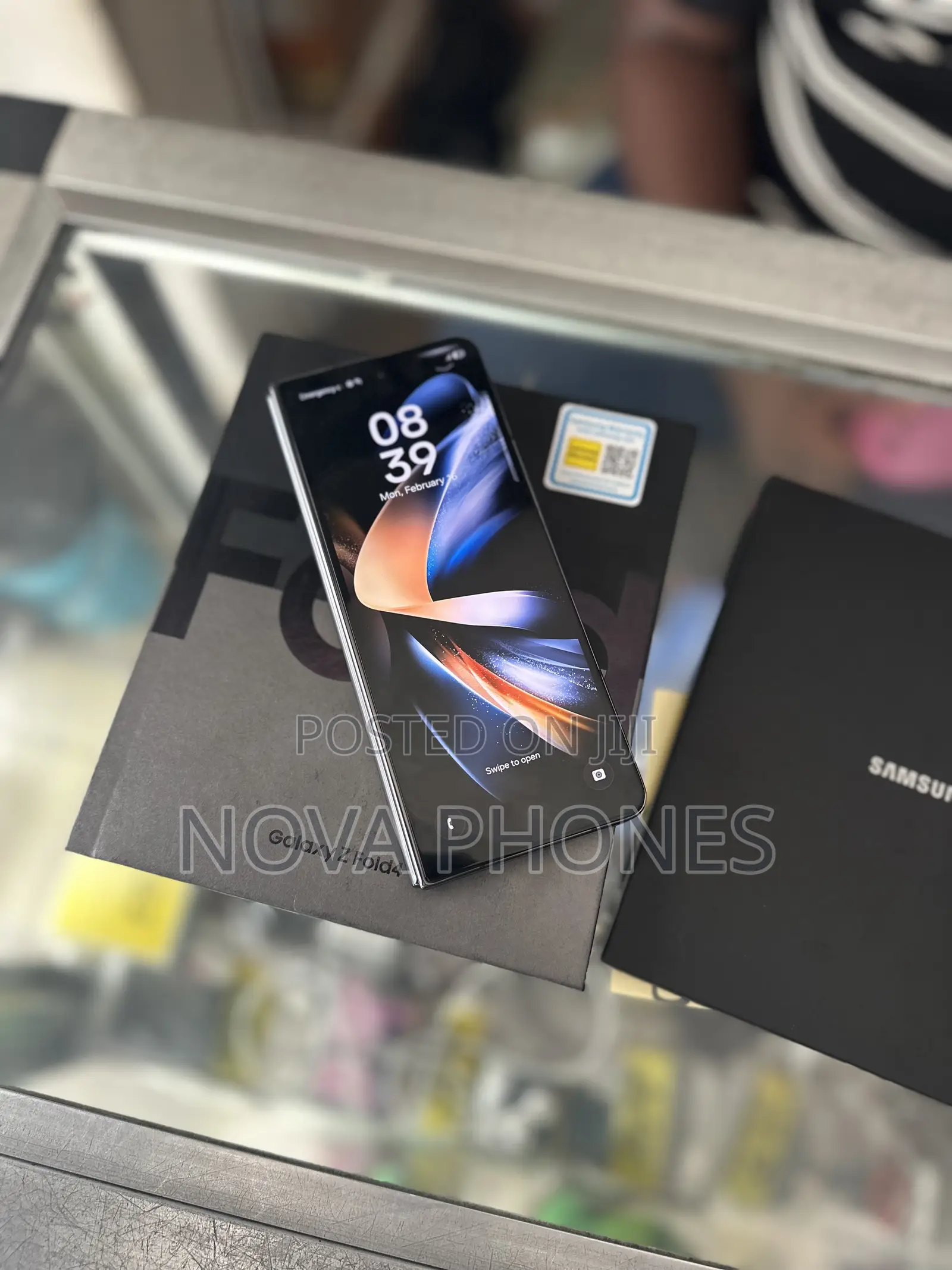 New Samsung Galaxy Z Fold4 512 GB