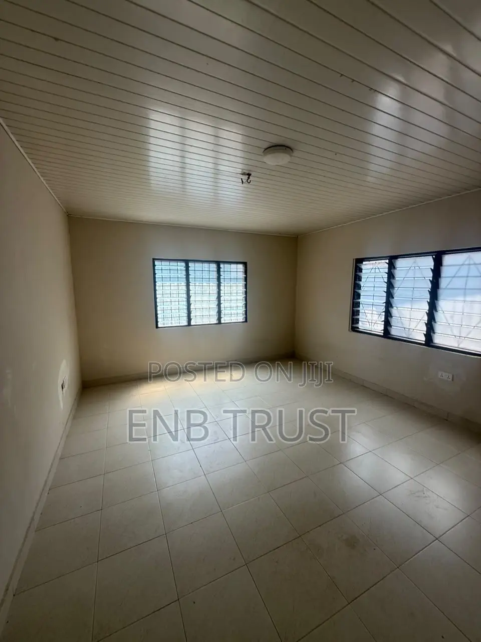 2bdrm Apartment in Onyinase, Last Stop for rent
