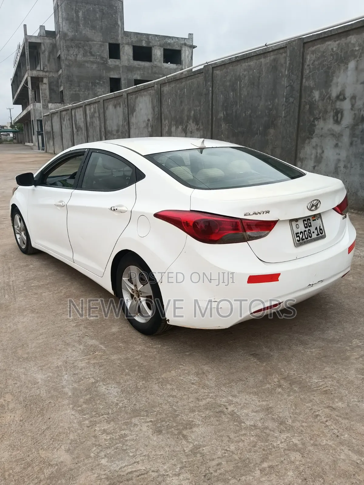 Hyundai Elantra 2013 White