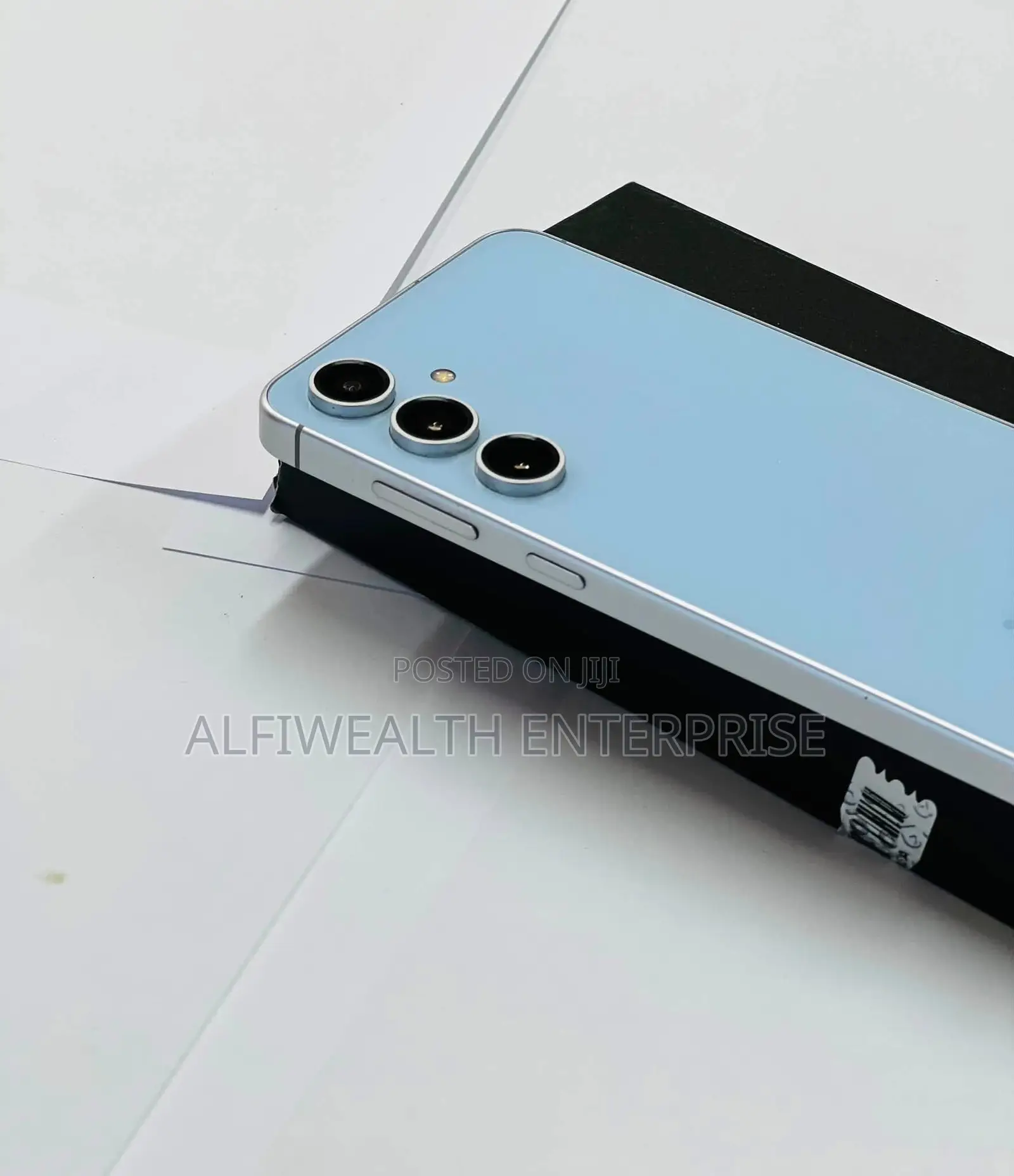 New Samsung Galaxy S24 FE 128 GB Blue