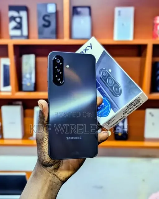 New Samsung Galaxy A17 256 GB Black