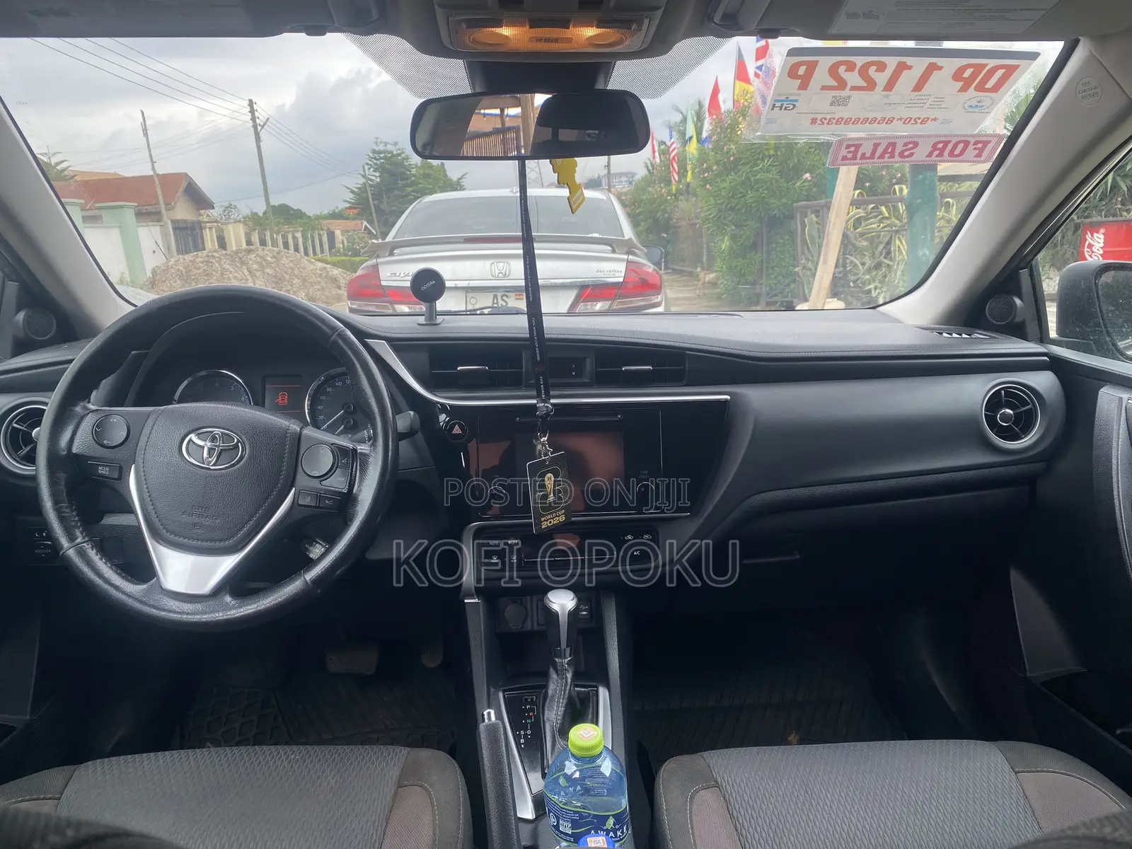 Toyota Corolla 2019 Brown