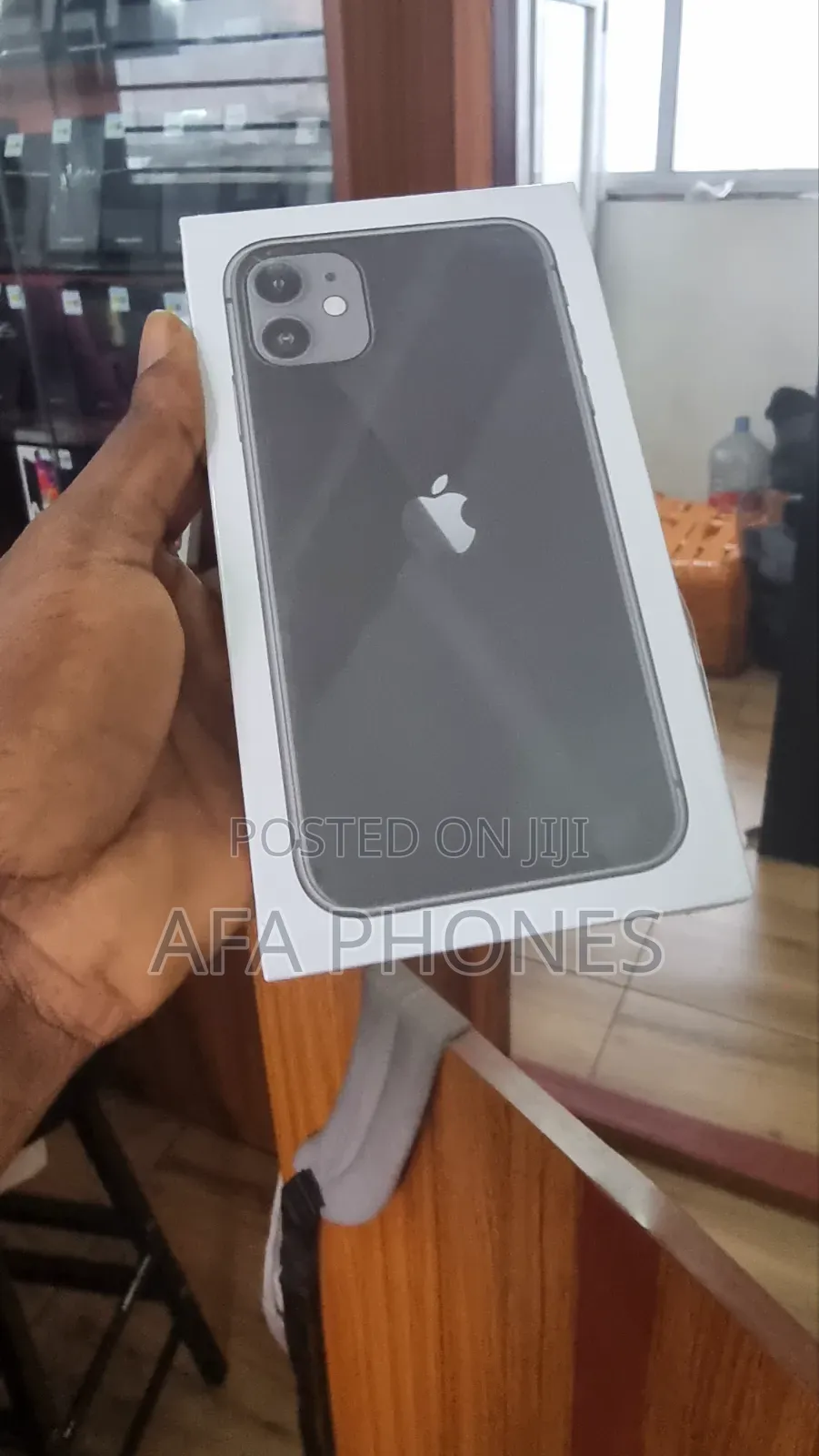 New Apple iPhone 11 128 GB Black